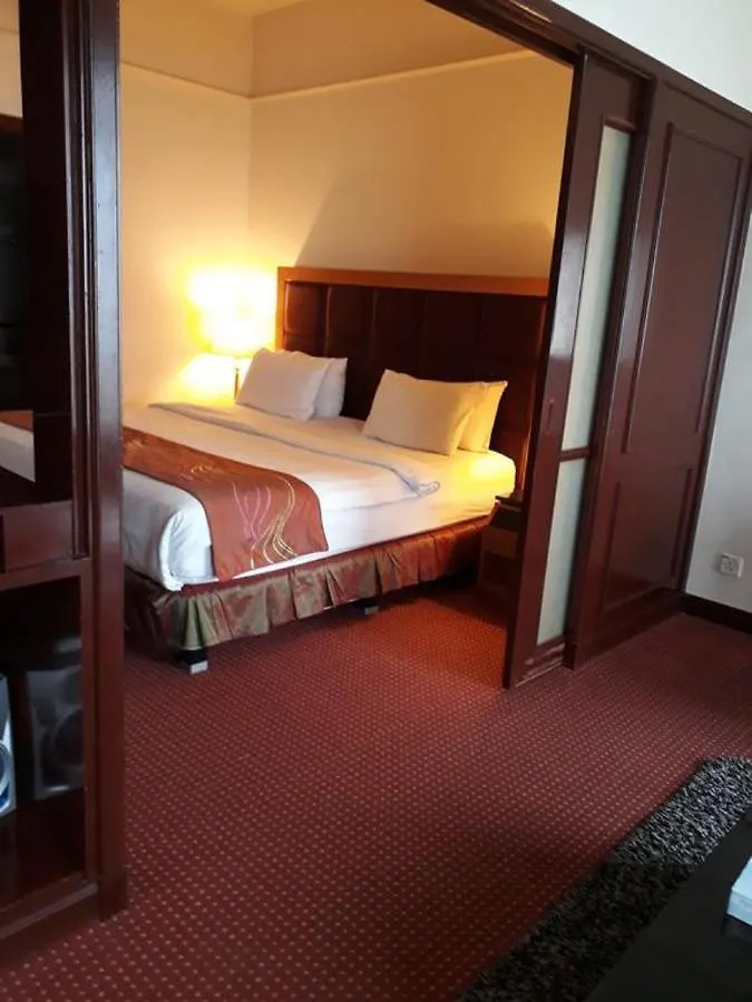 Bts Berjaya Times Square Apartment Kl 0*, Kuala Lumpur